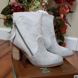 Diba True Booties NWT